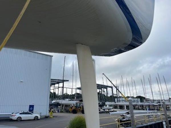 1997 New England Boatworks CustomTripp 43