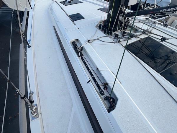 2023 Italia Yachts 12.98 | 43ft