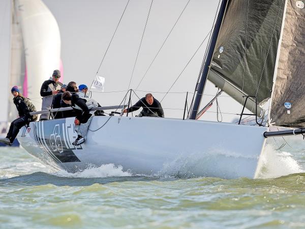 2019 Melges IC 37